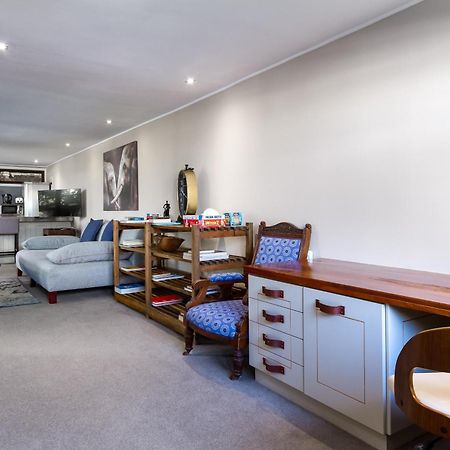 Sweet Greta - Terrace Apartment With Solar Power เคปทาวน์ ภายนอก รูปภาพ